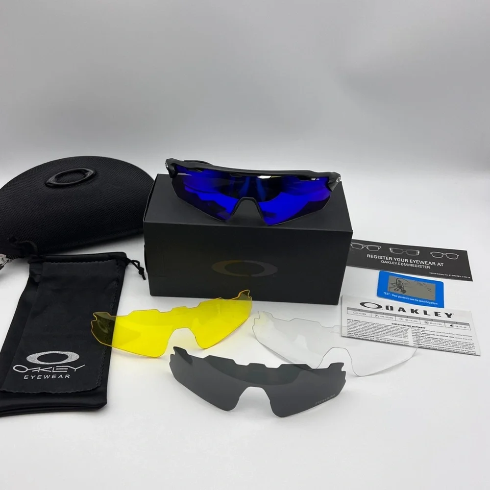 Oakley size one